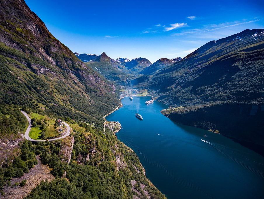 Norvēģijas fjords — ceļojuma foto Norvēģijas fjords — ceļojuma foto