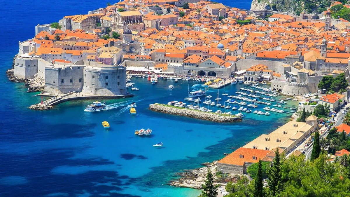 Horvātija — Dubrovnika, Splita un Adrijas jūra Horvātija — Dubrovnika, Splita un Adrijas jūra