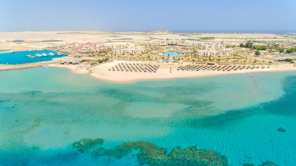 Hurgadas all-inclusive kūrorts pie Sarkanās jūras Hurgadas all-inclusive kūrorts pie Sarkanās jūras